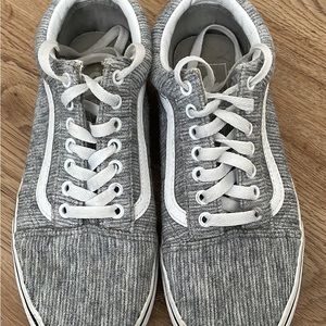 Grey canvas women’s vans